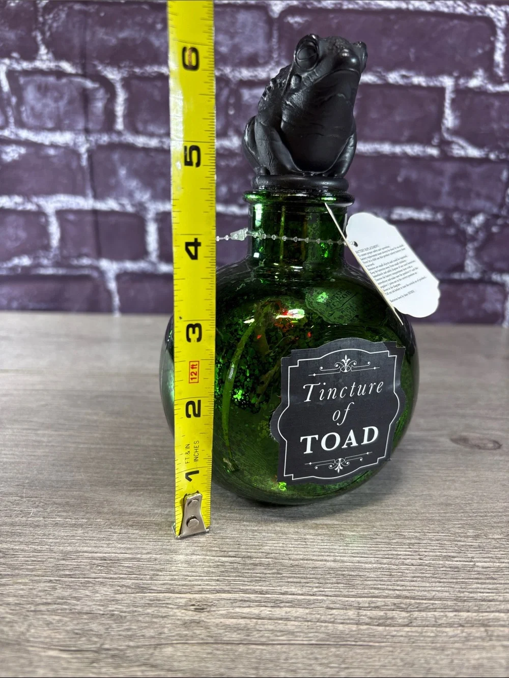 Tincture of Toad Decorative Potion Bottle – Green With LED